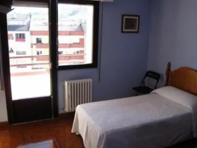 Reconquista 3* Onís