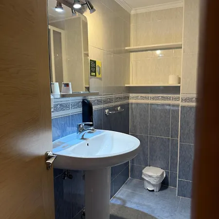 בית הארחה Reconquista 3*