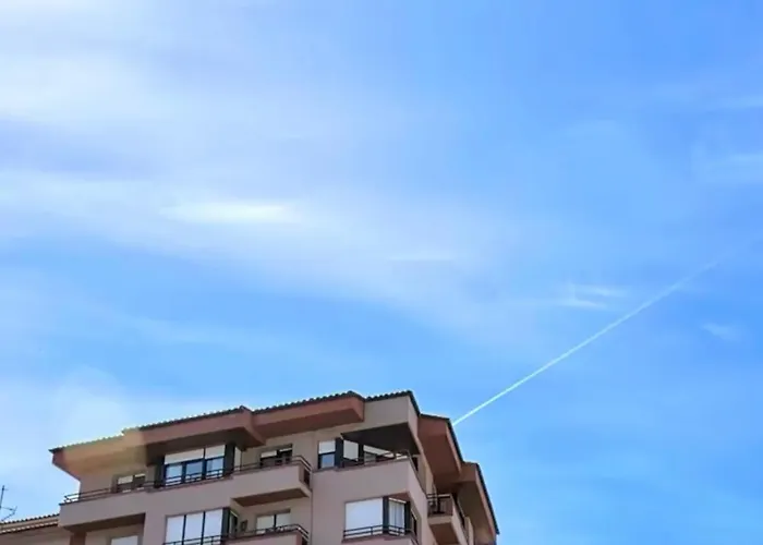 Pensión Reconquista