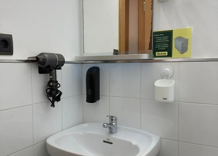 Pensión Reconquista