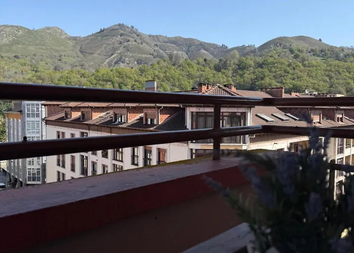 Reconquista Pensión Onís