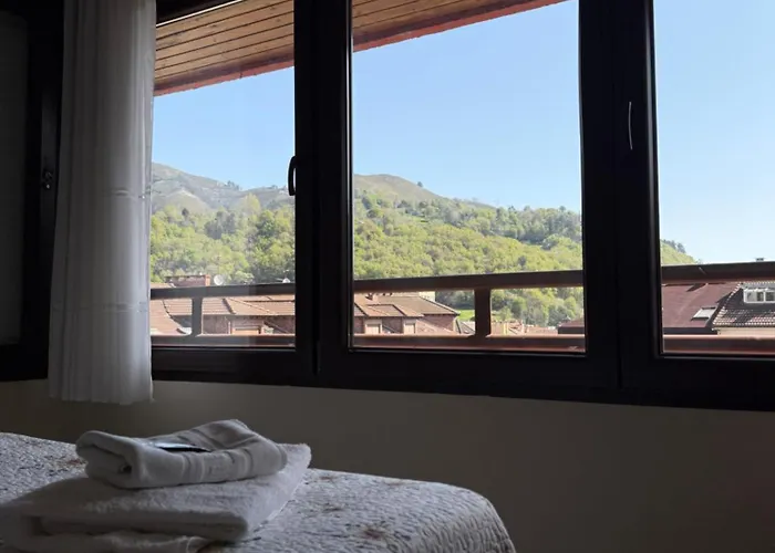 Reconquista Pensión Onís