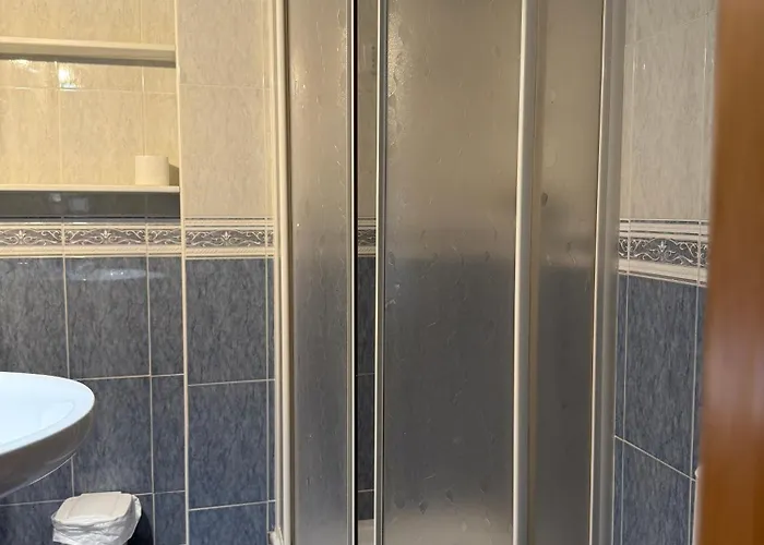 Pensión Reconquista